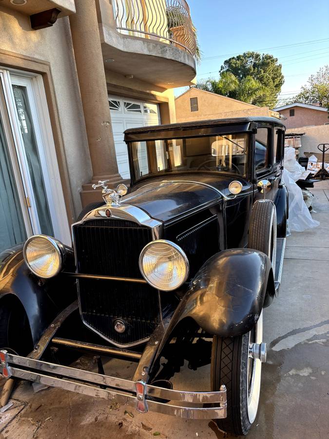 Packard-eight-1929-black-3