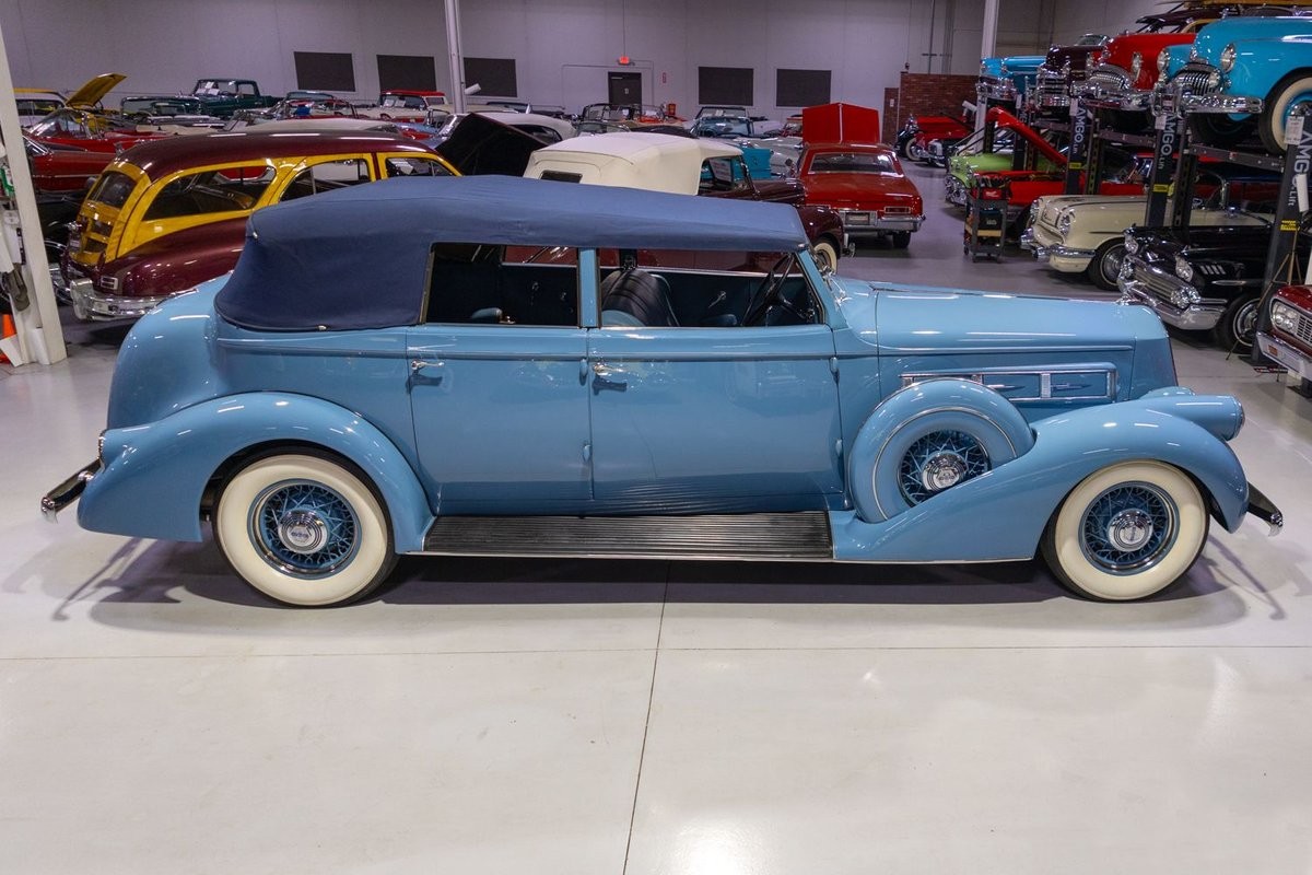 Pierce-Arrow-1936-Convertible-18