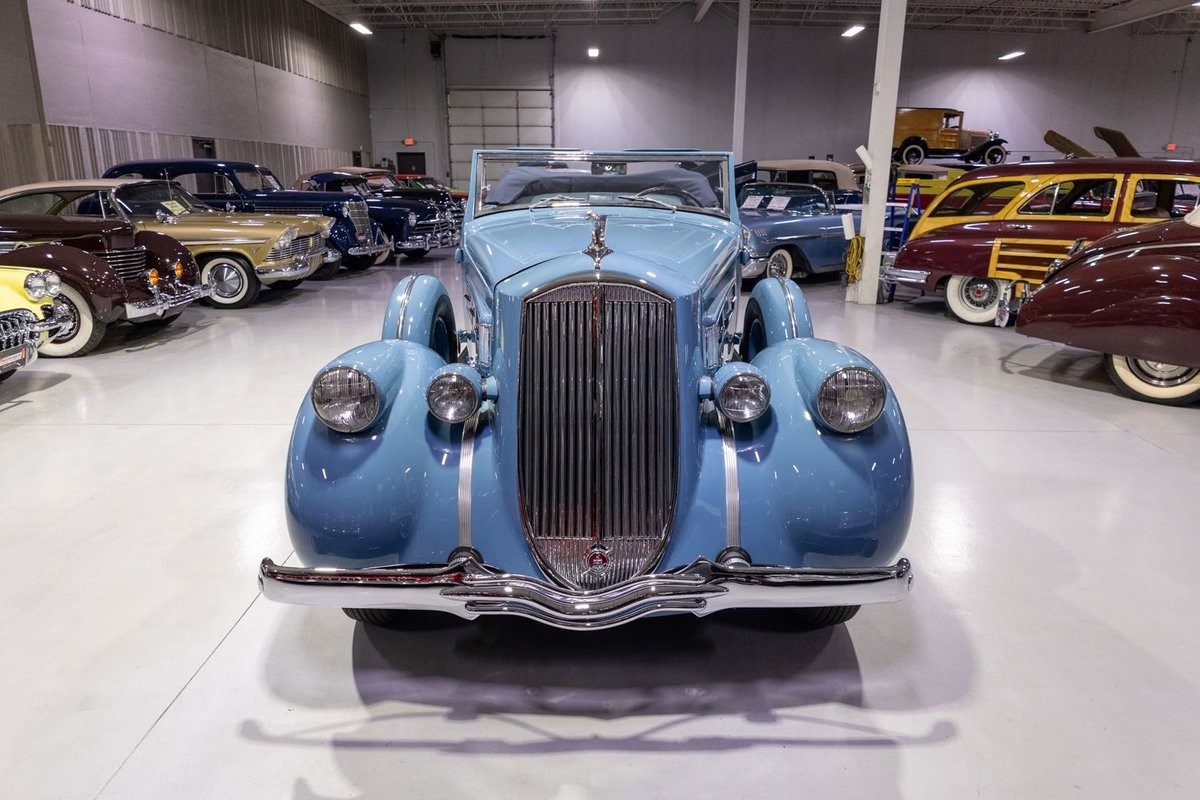 Pierce-Arrow-1936-Convertible-24