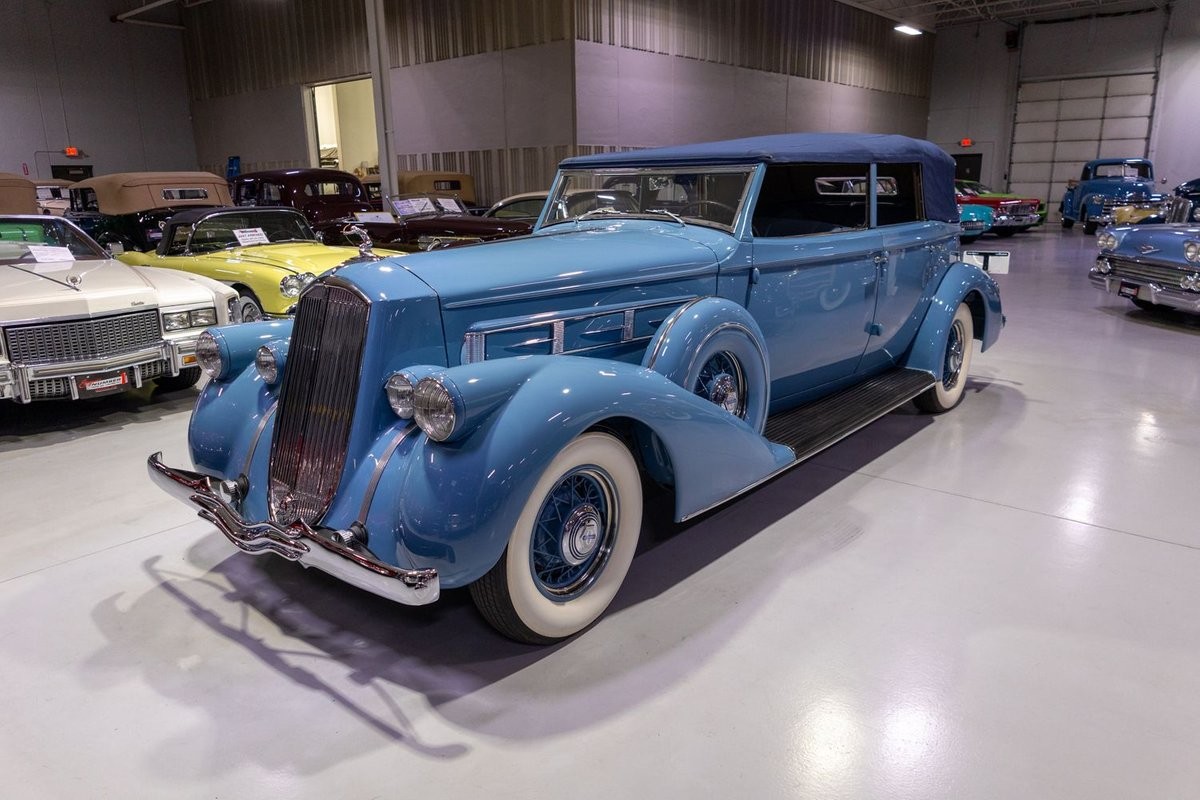 Pierce-Arrow-1936-Convertible-31