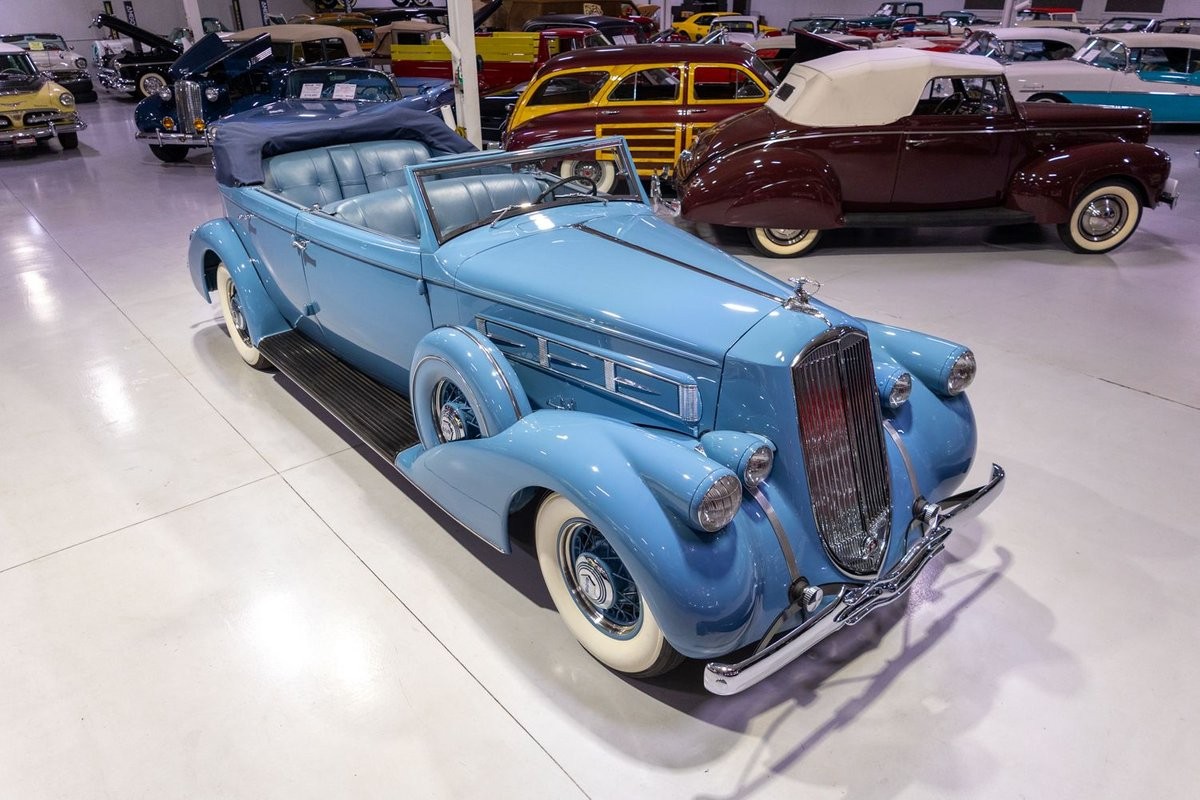Pierce-Arrow-1936-Convertible-9