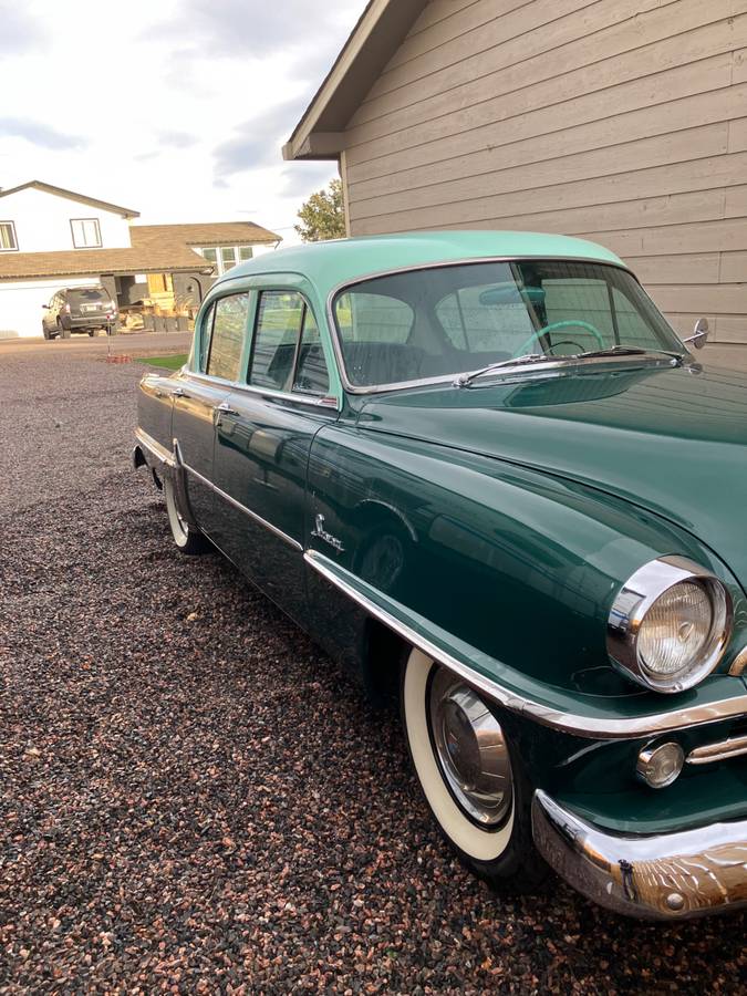 Plymouth-1954-green-1