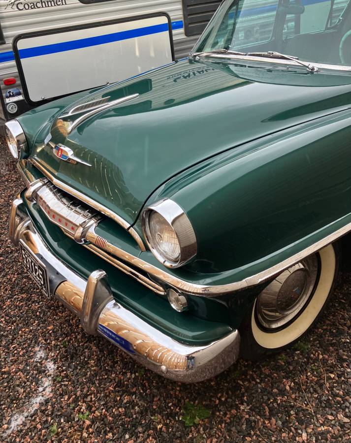 Plymouth-1954-green-8