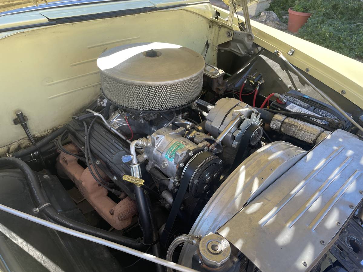 Plymouth-2-door-wagon-1956-5