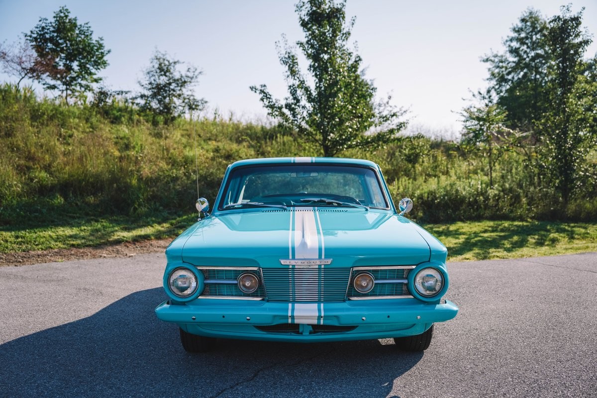 Plymouth-Barracuda-1965-17