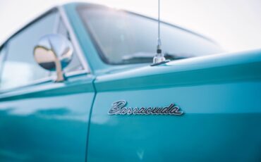 Plymouth-Barracuda-1965-31