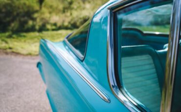 Plymouth-Barracuda-1965-37