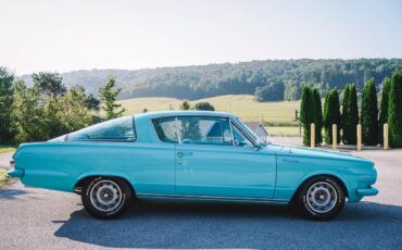 Plymouth-Barracuda-1965-38