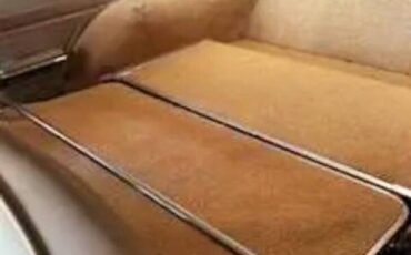 Plymouth-Barracuda-1965-Coupe-15