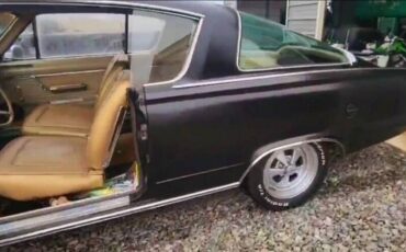 Plymouth-Barracuda-1965-Coupe-9