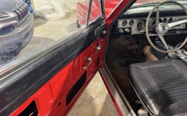 Plymouth-Barracuda-1966-14