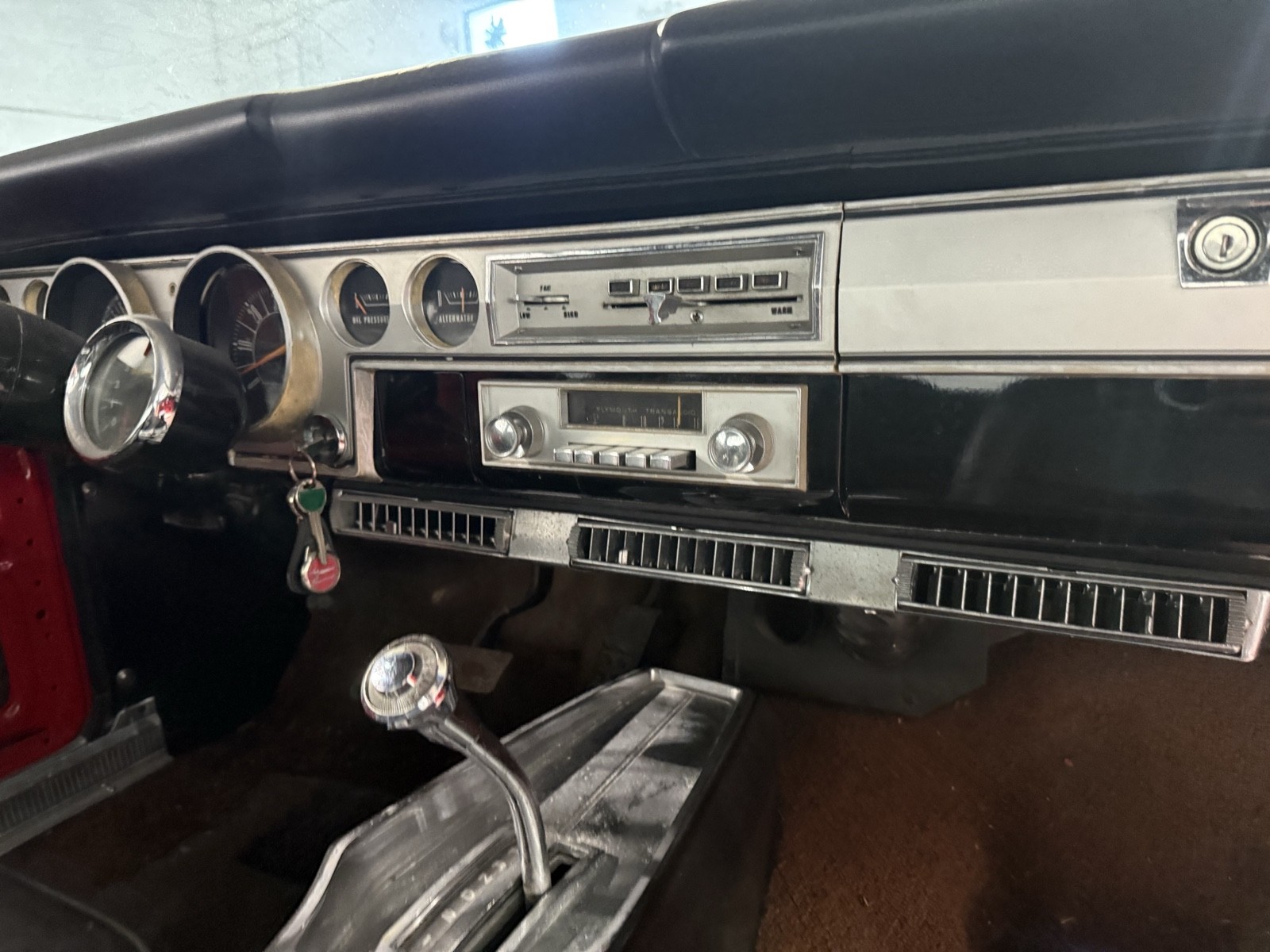 Plymouth-Barracuda-1966-15