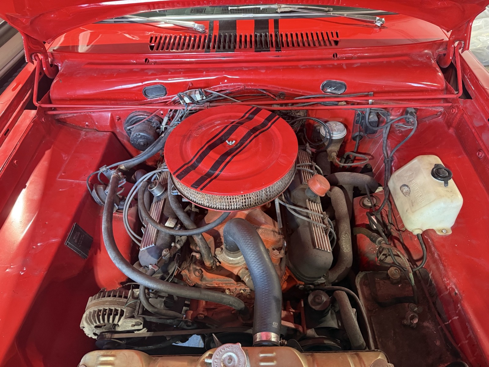 Plymouth-Barracuda-1966-19