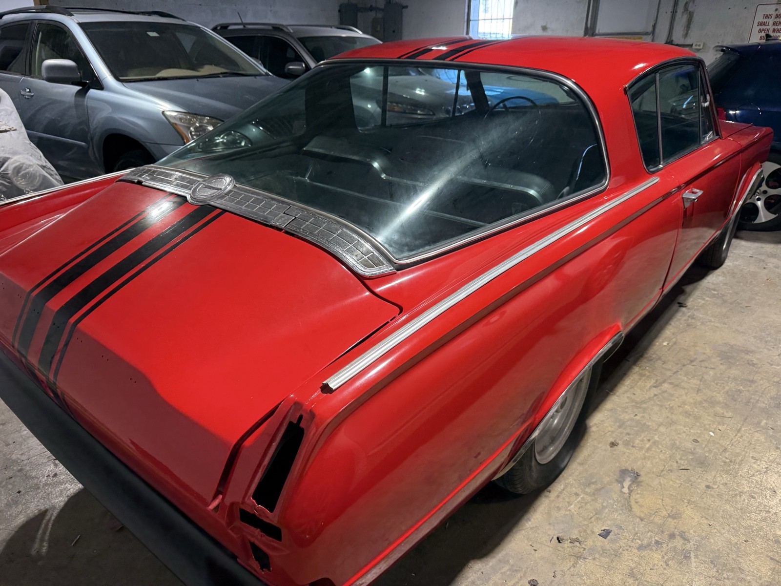 Plymouth-Barracuda-1966-6