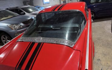 Plymouth-Barracuda-1966-8