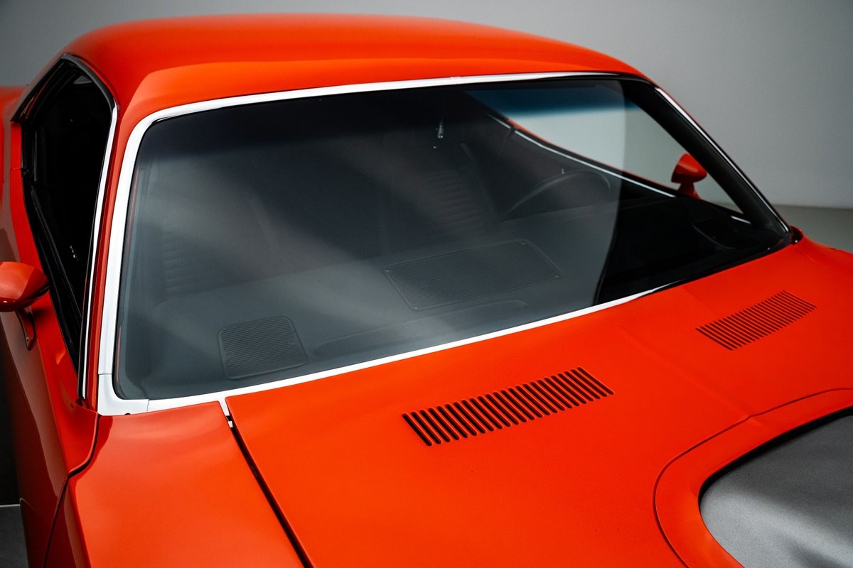 Plymouth-Barracuda-1970-Hardtop-13