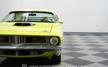 Plymouth-Barracuda-1973-Limelight-White-18