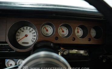 Plymouth-Barracuda-1973-Limelight-White-30