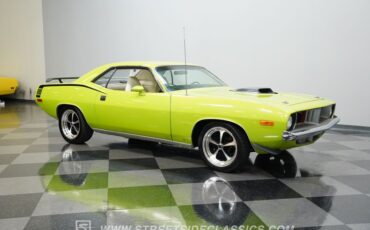 Plymouth-Barracuda-1973-Limelight-White-44