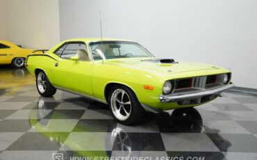Plymouth-Barracuda-1973-Limelight-White-7