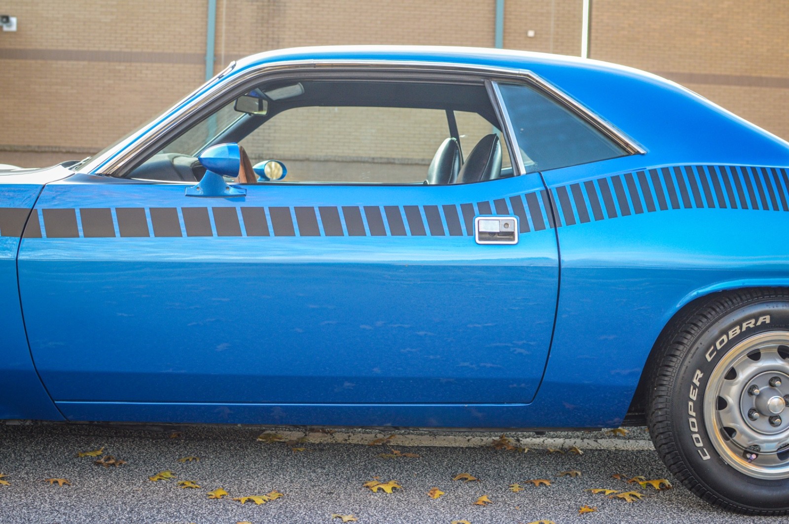 Plymouth-Barracuda-1974-Coupe-11