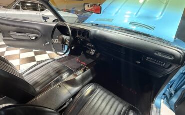 Plymouth-Barracuda-1974-Coupe-2