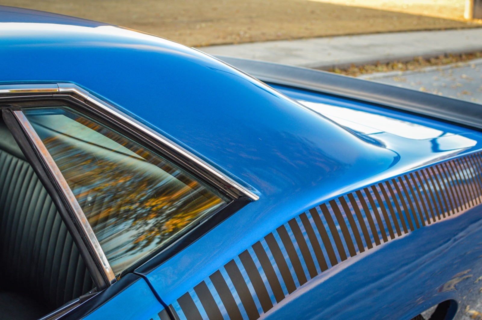 Plymouth-Barracuda-1974-Coupe-23