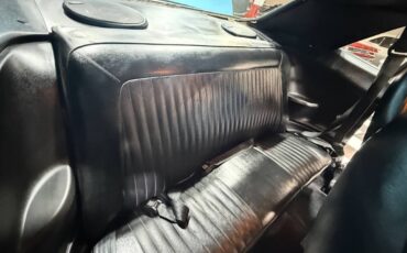 Plymouth-Barracuda-1974-Coupe-3