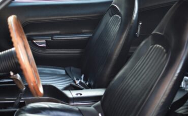 Plymouth-Barracuda-1974-Coupe-34