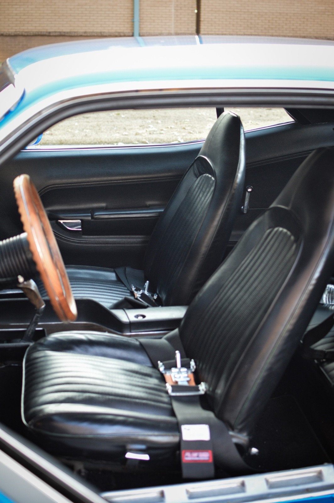 Plymouth-Barracuda-1974-Coupe-34