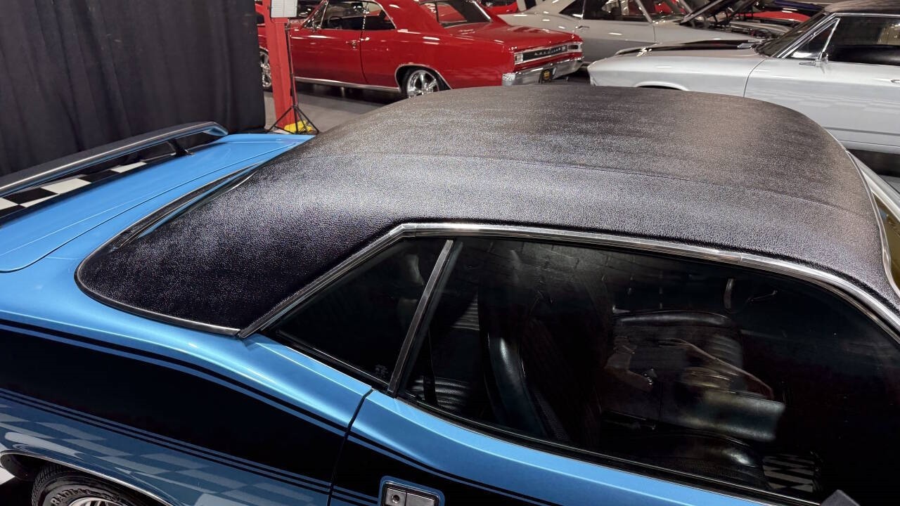 Plymouth-Barracuda-1974-Coupe-35