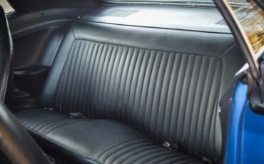 Plymouth-Barracuda-1974-Coupe-35