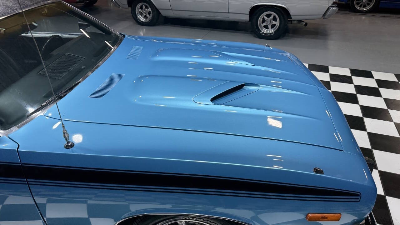 Plymouth-Barracuda-1974-Coupe-38