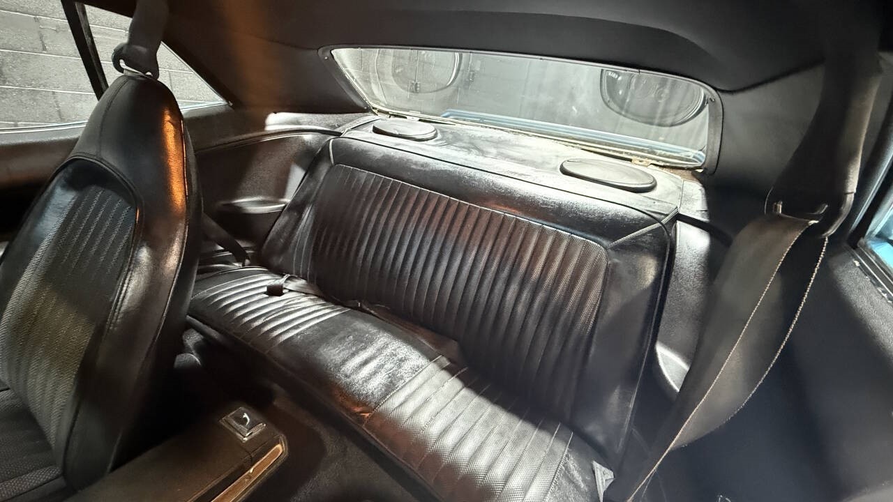 Plymouth-Barracuda-1974-Coupe-4