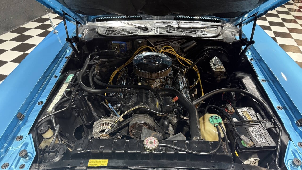 Plymouth-Barracuda-1974-Coupe-5