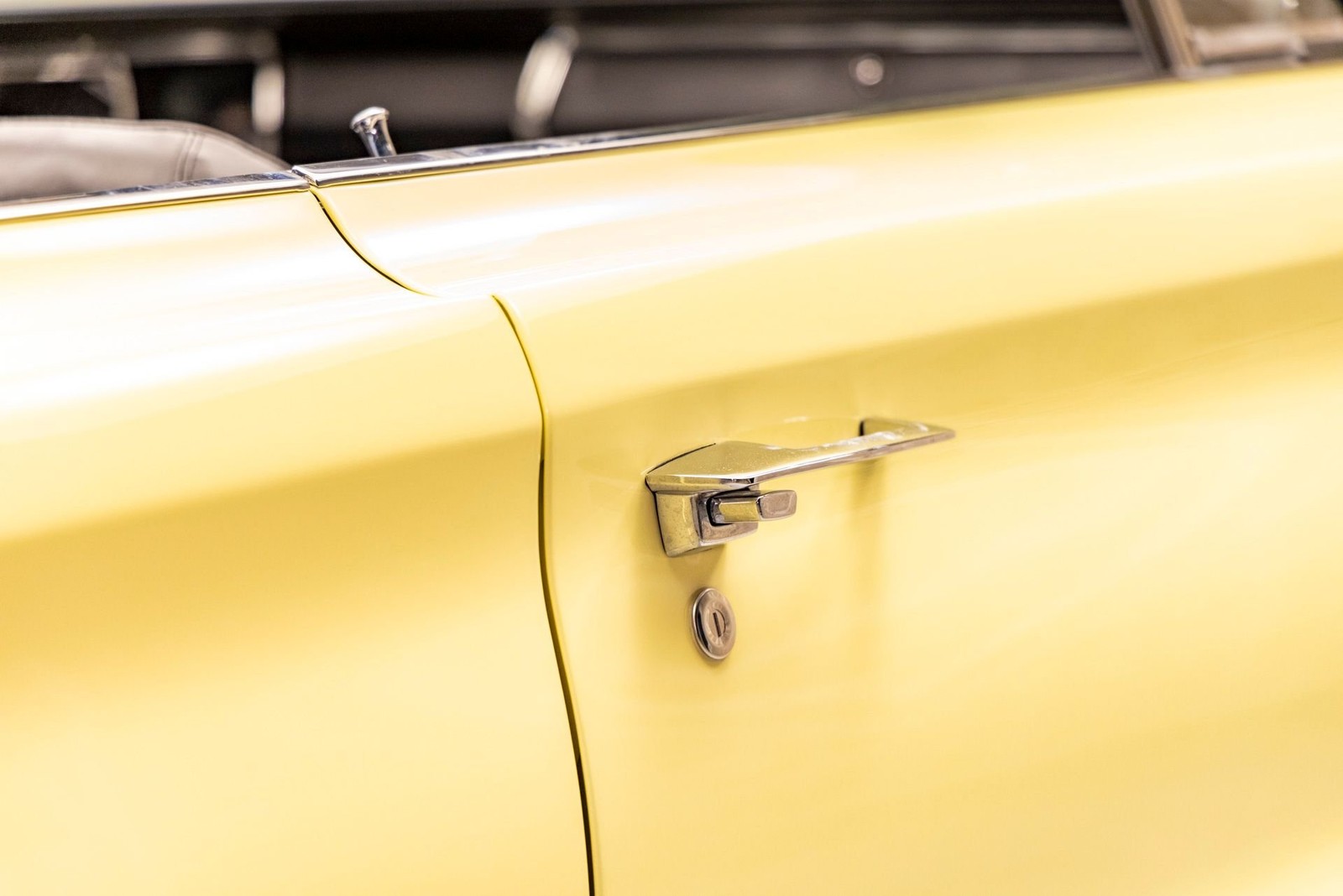 Plymouth-Belvedere-1967-Convertible-21