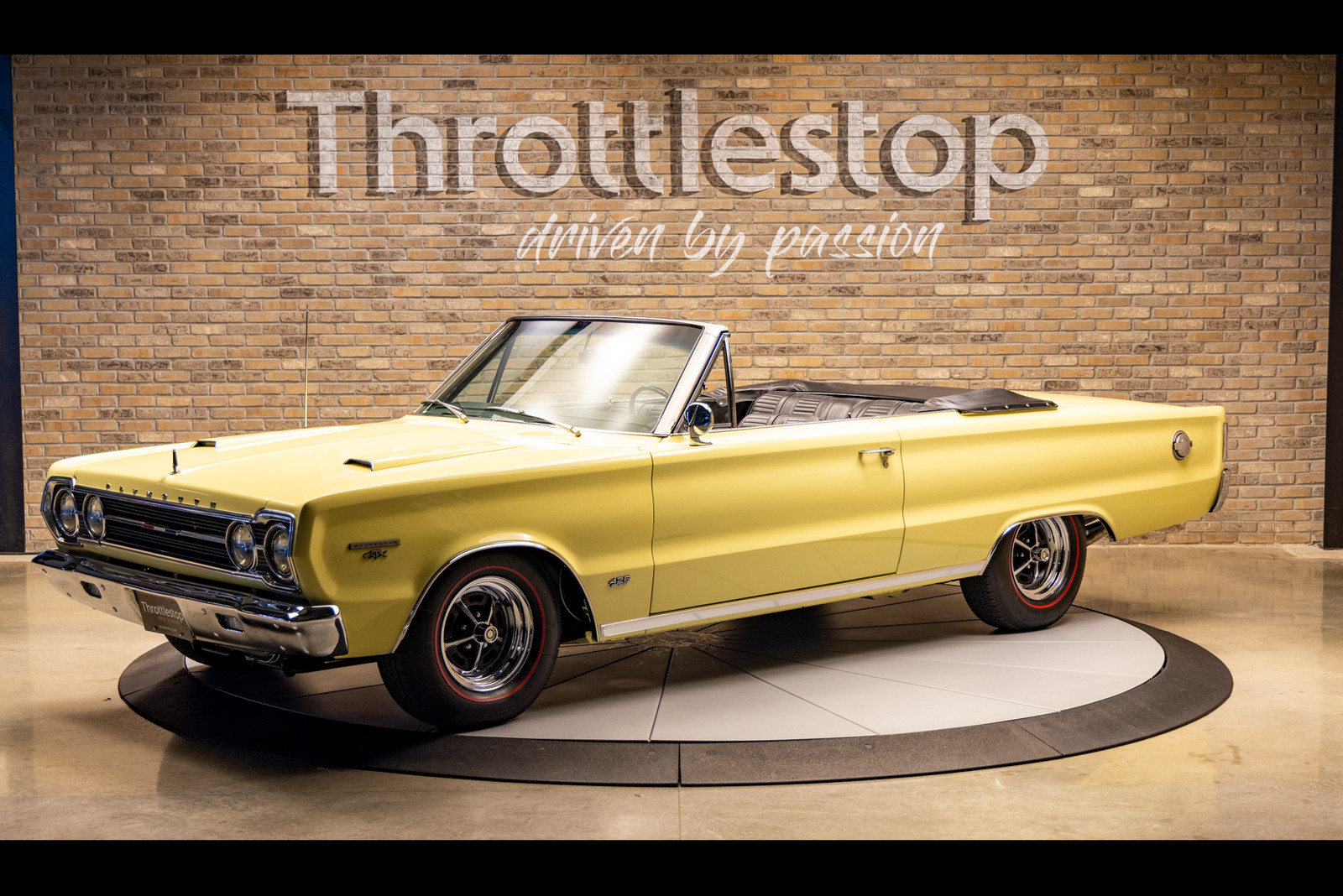 Plymouth-Belvedere-1967-Convertible-3