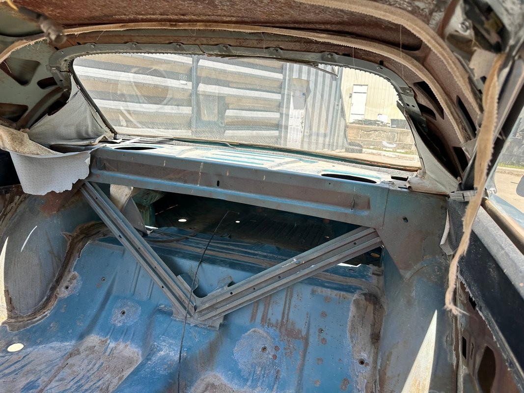 Plymouth-Belvedere-1968-36