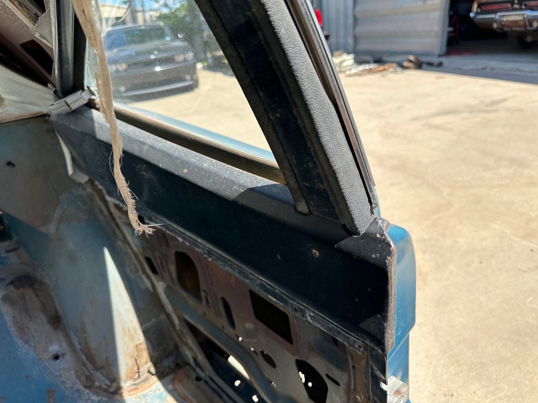 Plymouth-Belvedere-1968-38