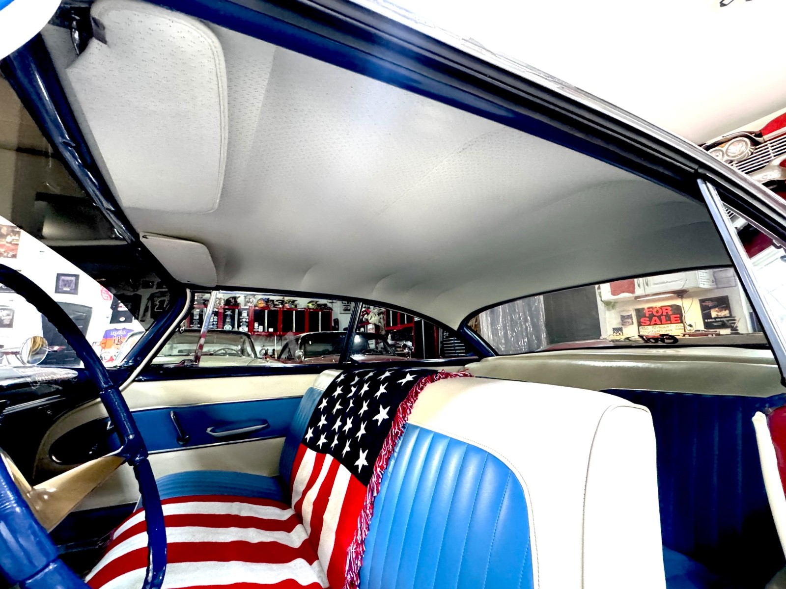 Plymouth-Christine-Fury-1957-Coupe-12