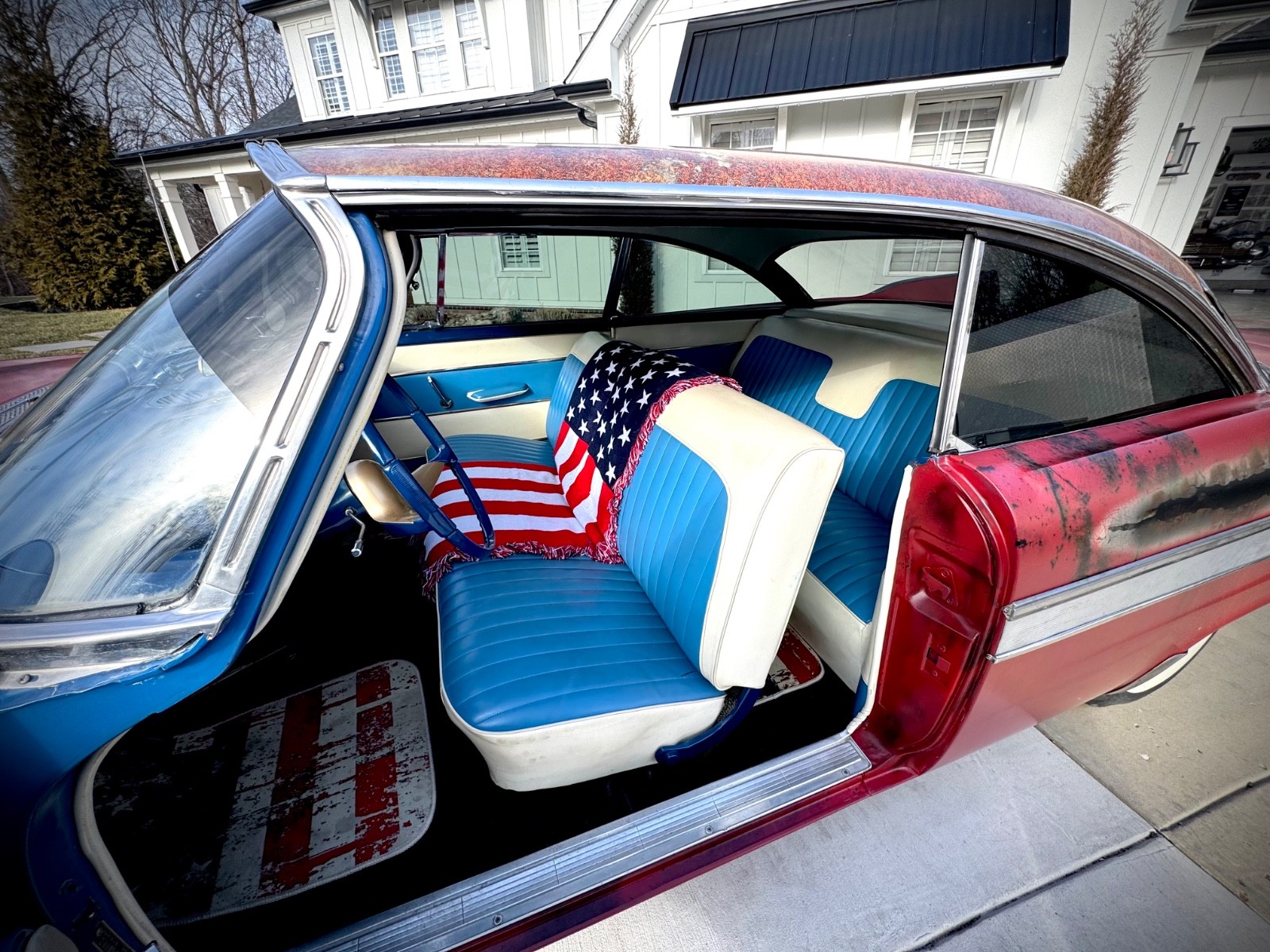 Plymouth-Christine-Fury-1957-Coupe-9