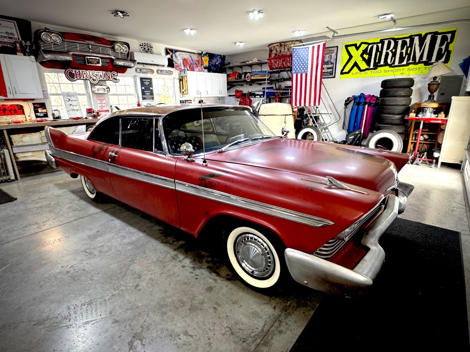 Plymouth-Christine-Fury-1957-Coupe