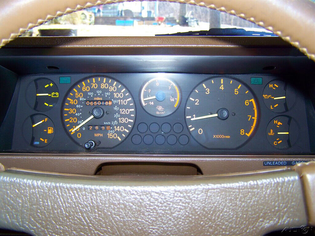 Plymouth-Conquest-1984-Coupe-7