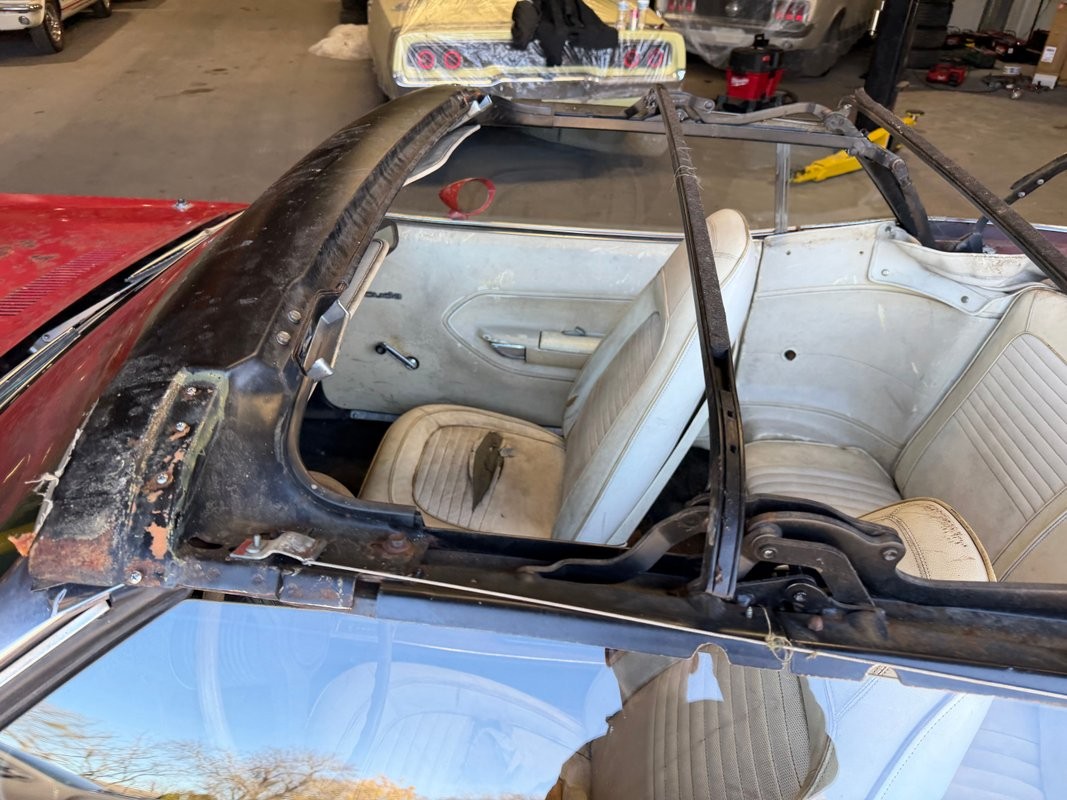 Plymouth-Cuda-1970-12