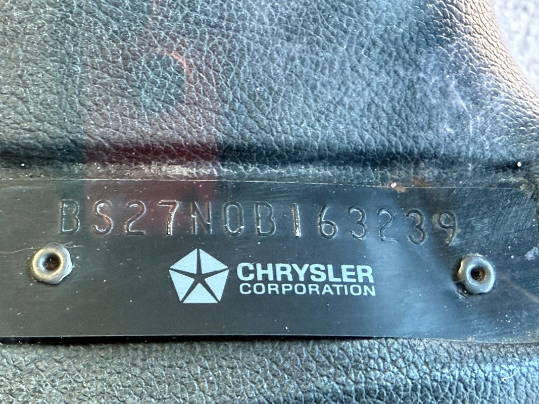 Plymouth-Cuda-1970-21