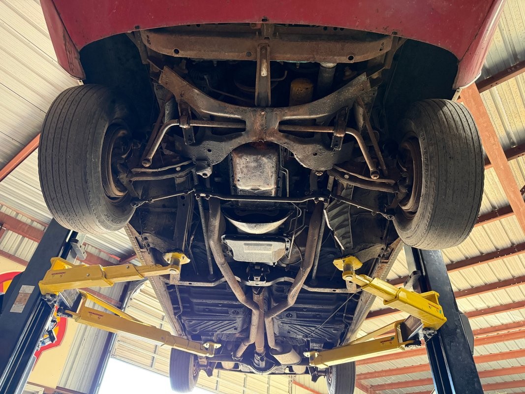 Plymouth-Cuda-1970-29