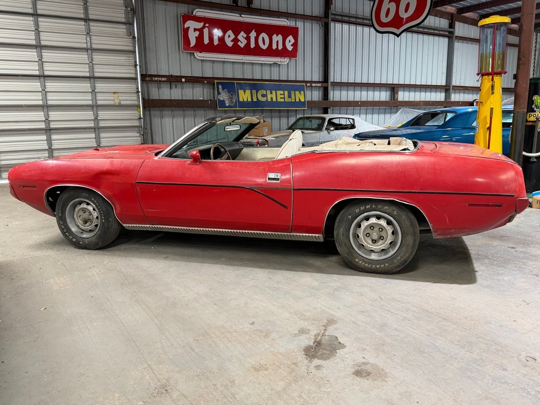 Plymouth-Cuda-1970-35