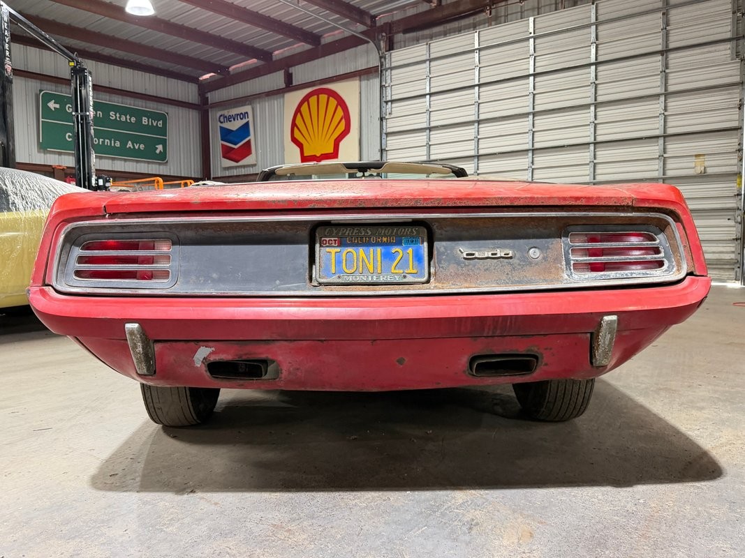 Plymouth-Cuda-1970-7