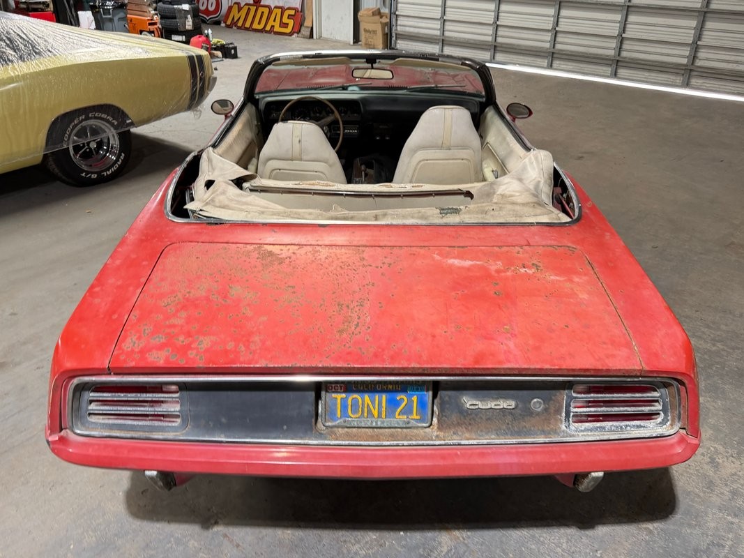 Plymouth-Cuda-1970-8