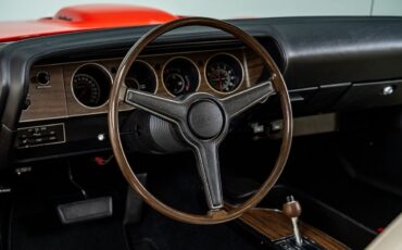 Plymouth-Cuda-1970-Hardtop-3